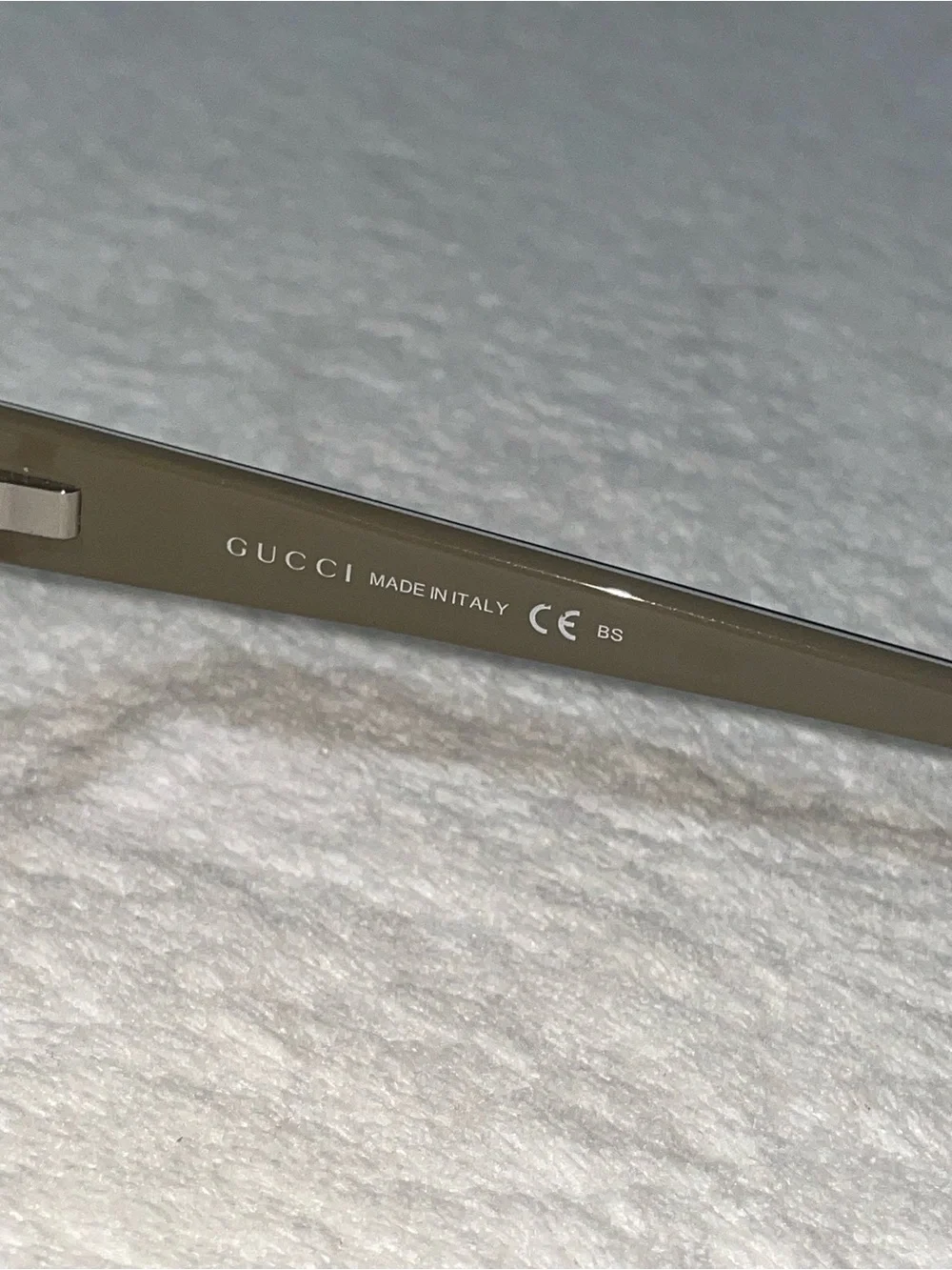EUC-Gucci Gradient 52MM Logo Eyeglass Frames in Black/White-Made in Italy